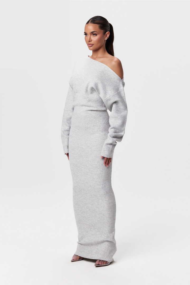 Schulterfreies Pulloverkleid